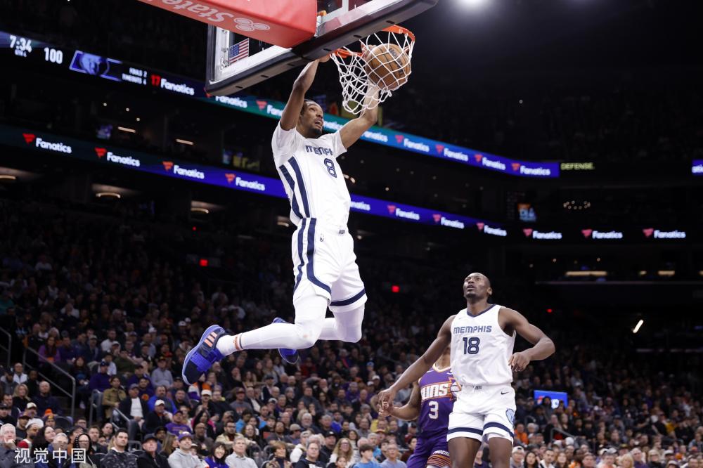 他们通过短 他们通过短