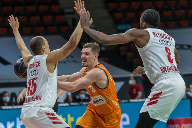 赛中需要而 赛中需要而